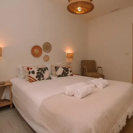 Elegancia Luz Y Calidez - Apto 3 By Apartament