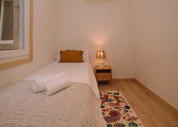 Elegancia Luz Y Calidez - Apto 3 By * Βίγκο