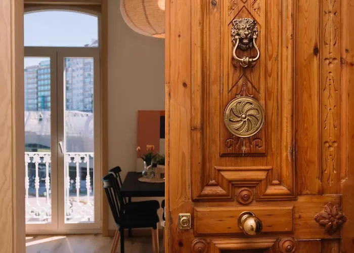 Elegancia Luz Y Calidez - Apto 3 By * Βίγκο